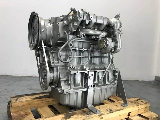 Двигатель DEUTZ BF4M1011F