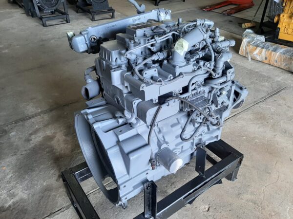 Двигатель DEUTZ TCD 3.6 L 4 купить в Москве Двигатель DEUTZ TCD 3.6 L 4